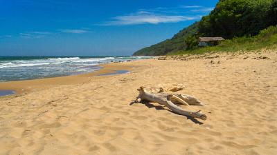 Plage Nudiste d'Irakli