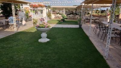 Snail Farm & Restaurant Eco-Telus