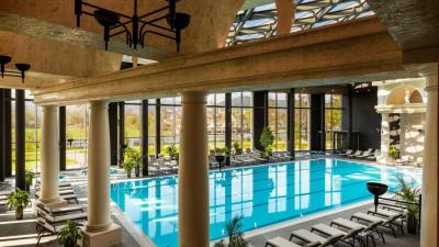 Kings' Valley Medical & Spa Hotel