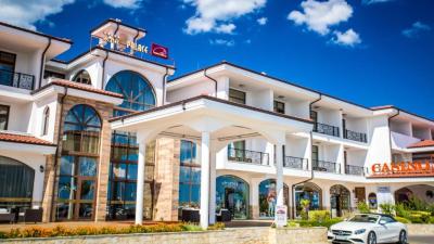 Hotel Palace Marina Dinevi