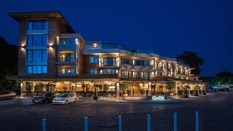 Blu Bay Hotel